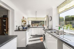 Kitchen- click for photo gallery